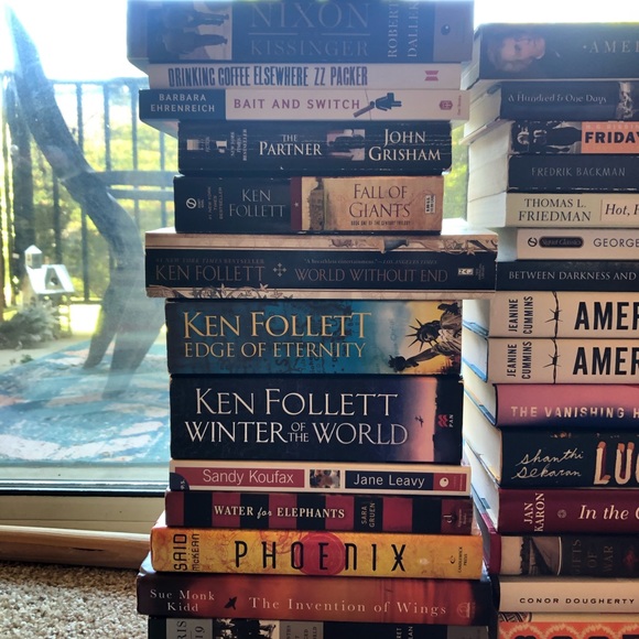 Book Roulette!📚Let me choose a book for you!🤓 - Picture 4 of 5